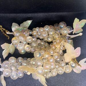 Iridescent Grapevine Decor